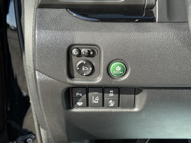 2018 Honda Pilot Touring photo 17