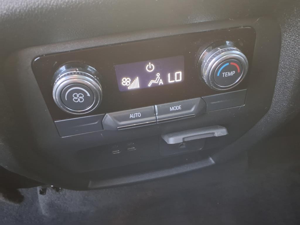 2025 Gmc Acadia Elevation photo 3