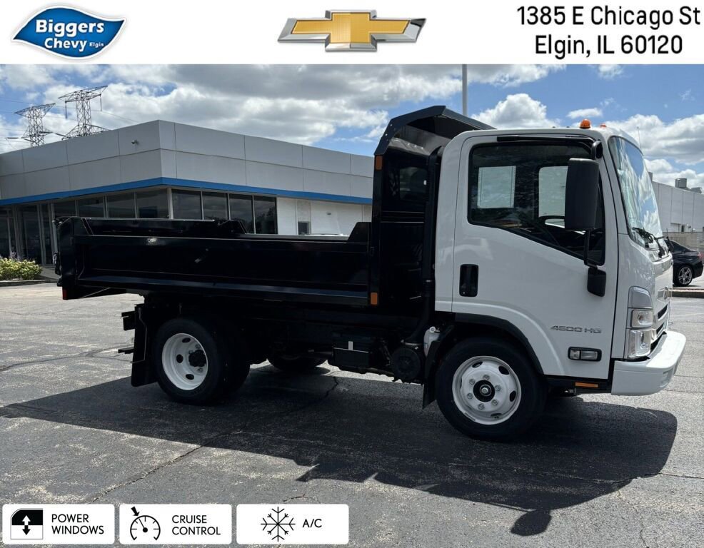2025 Chevrolet Low Cab Forward Base's photo