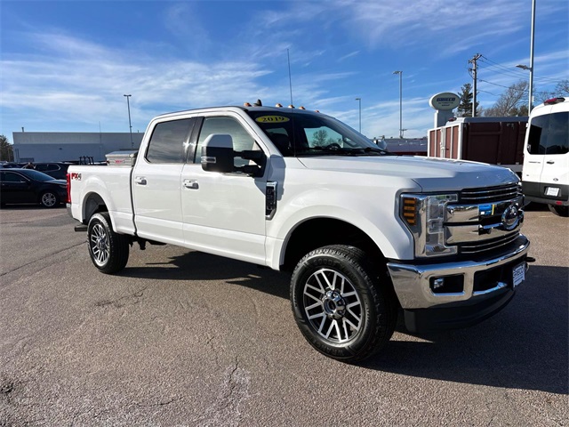 2019 Ford F-250 Super Duty Lariat's photo