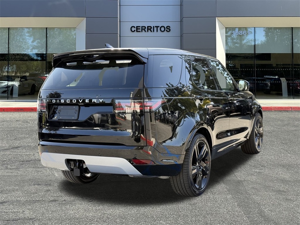 2025 Land Rover Discovery Metropolitan Edition photo 4
