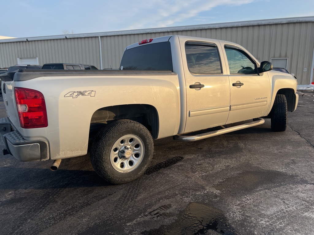 Used 2011 Chevrolet Silverado 1500 LT with VIN 3GCPKSE30BG349309 for sale in Mayfield, KY