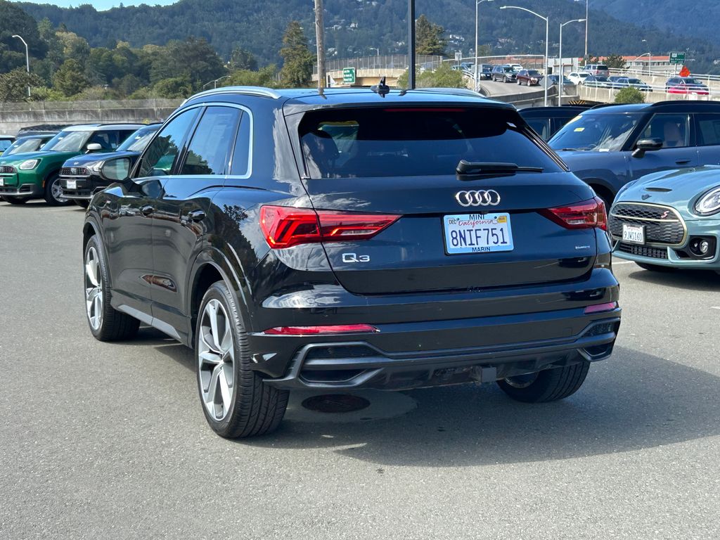 2020 Audi Q3 Prestige S line photo 3