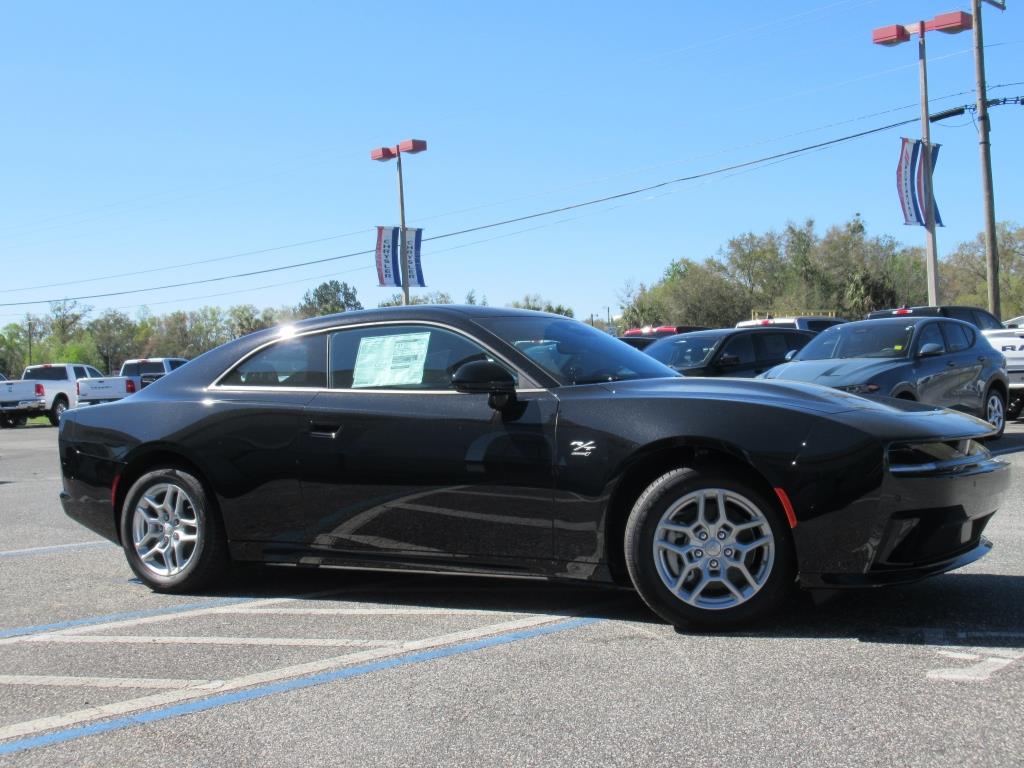 2025 Dodge Charger R/T photo 2