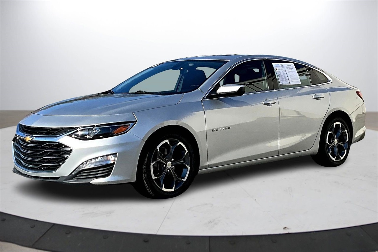 2021 Chevrolet Malibu 1LT photo 3