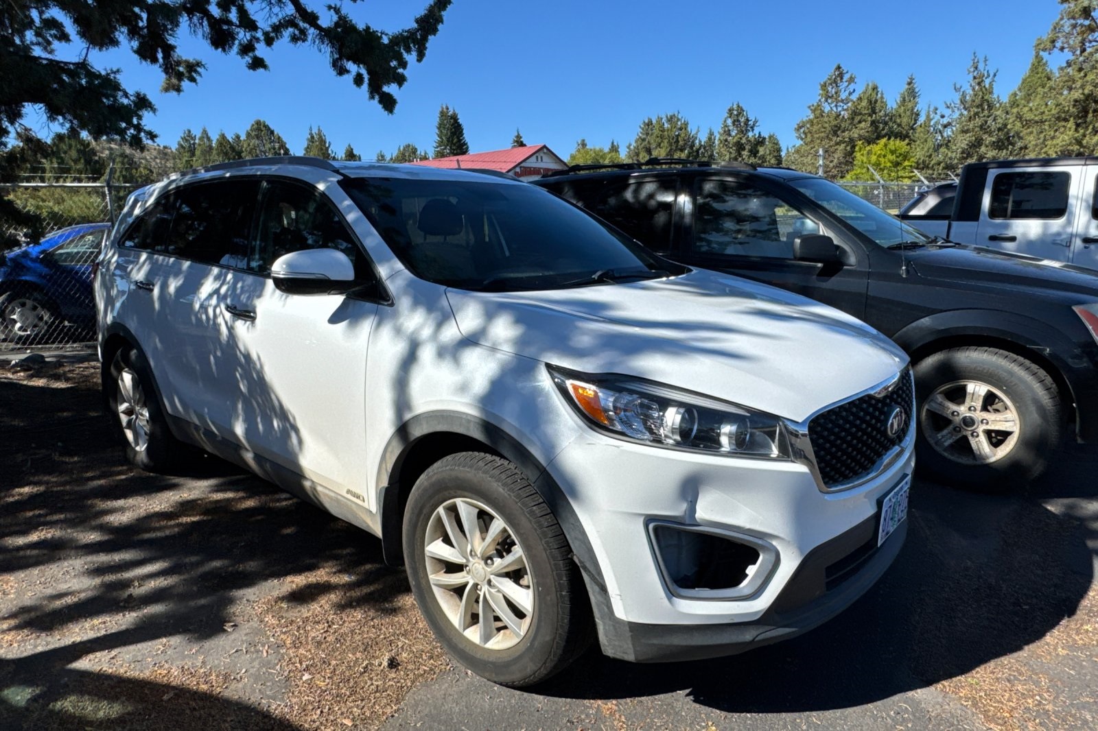 2018 Kia Sorento LX photo 2
