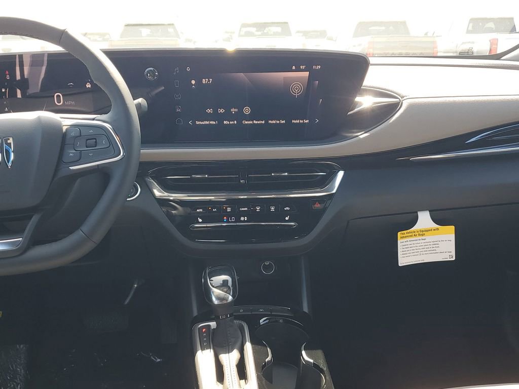 2025 Buick Envista Avenir photo 10