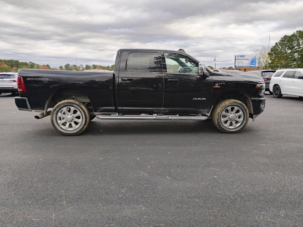 2025 Ram 2500 Laramie photo 4
