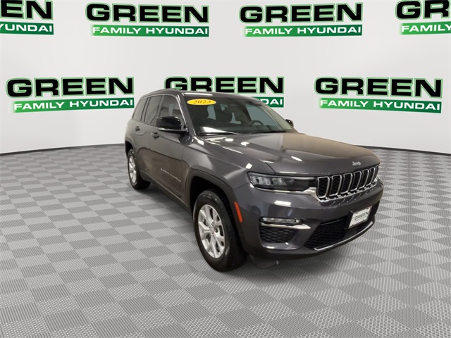2023 Jeep Grand Cherokee Limited photo 2