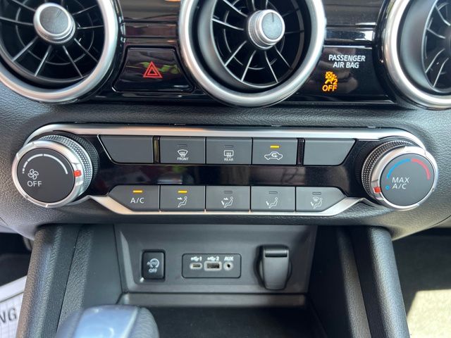 2024 Nissan Sentra SV photo 17