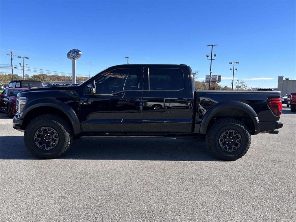 2024 Ford F-150 Raptor photo 3