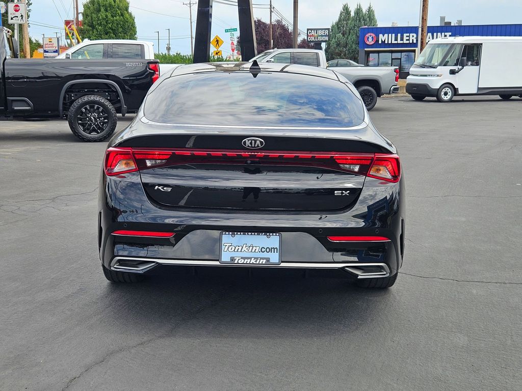 2021 Kia K5 EX photo 2