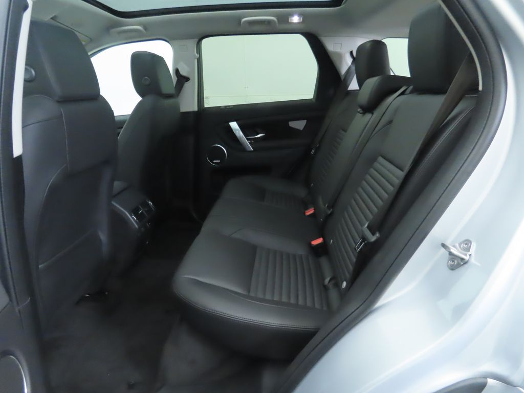 2025 Land Rover Discovery Sport S photo 20