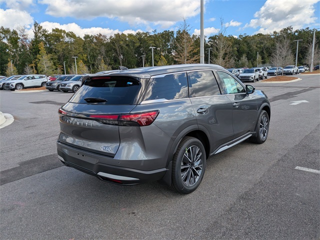 2026 Infiniti QX60 Luxe photo 3