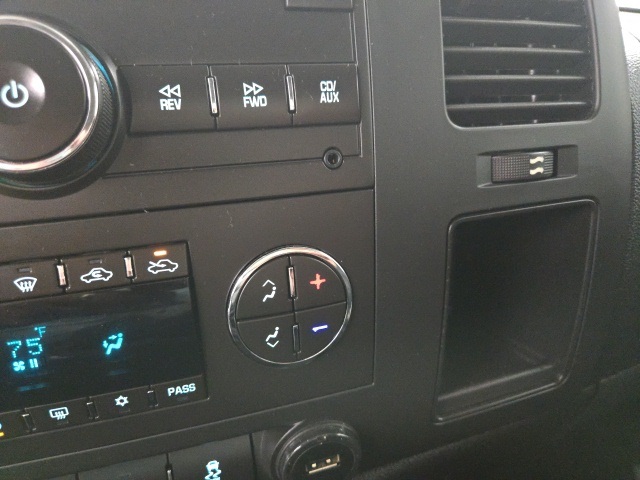 2013 Gmc Sierra SLE photo 12