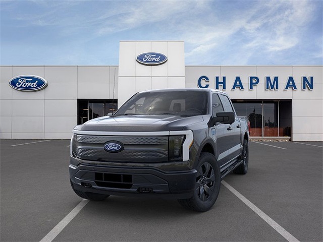 2025 Ford F-150 Lightning photo 2