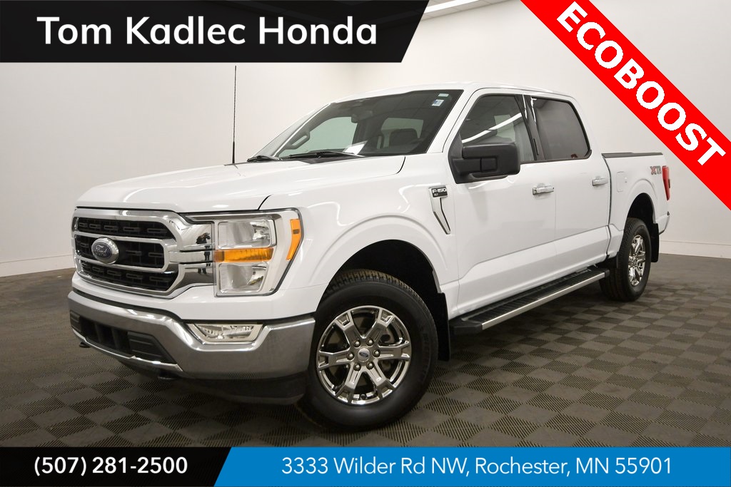 Used 2023 Oxford White Ford XLT image 1
