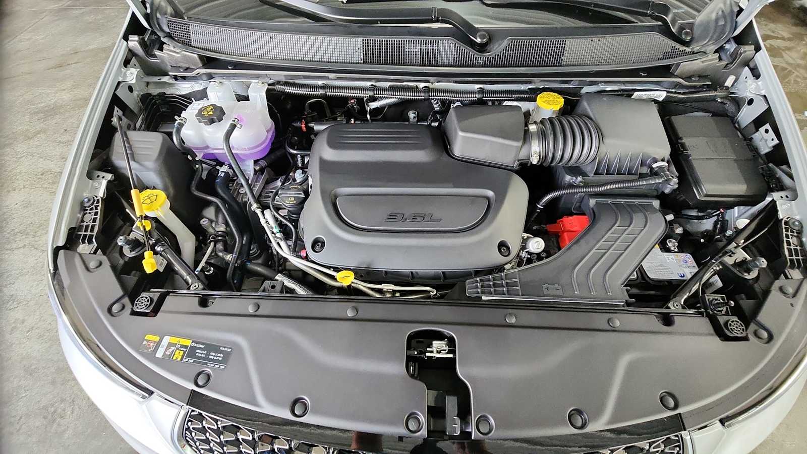 2026 Chrysler Pacifica photo 25