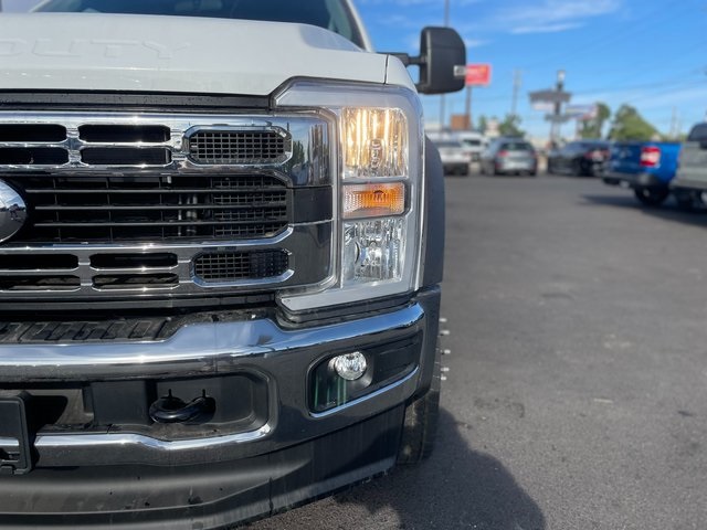 2025 Ford F-450 photo 7