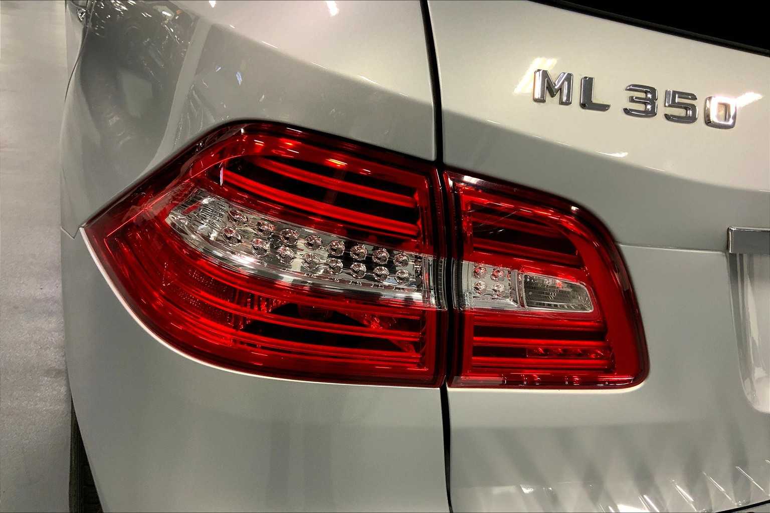 2015 Mercedes Benz ML 350 photo 26
