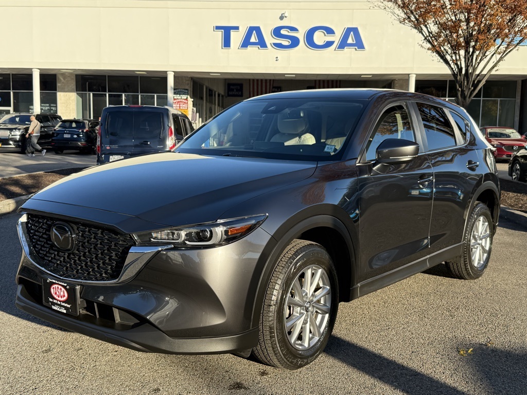 2023 Mazda CX-5 S Preferred package's photo
