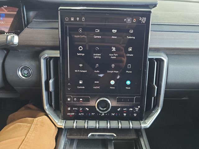 2024 Gmc Acadia Denali photo 14
