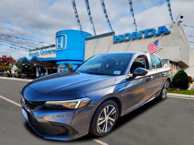 2023 Honda Civic Hatchback LX's photo