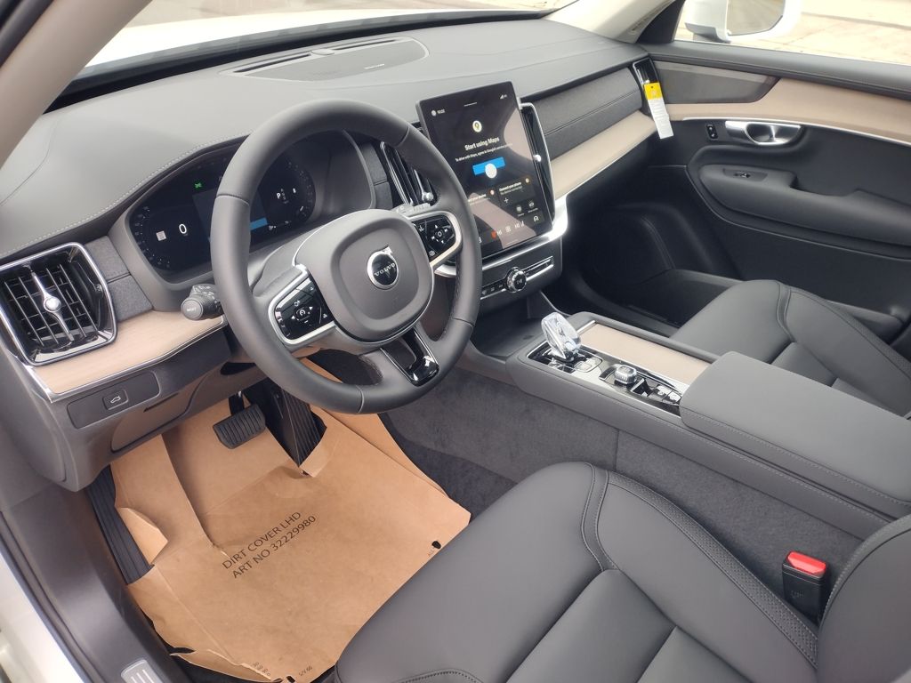 2026 VOLVO XC90 - Image 10
