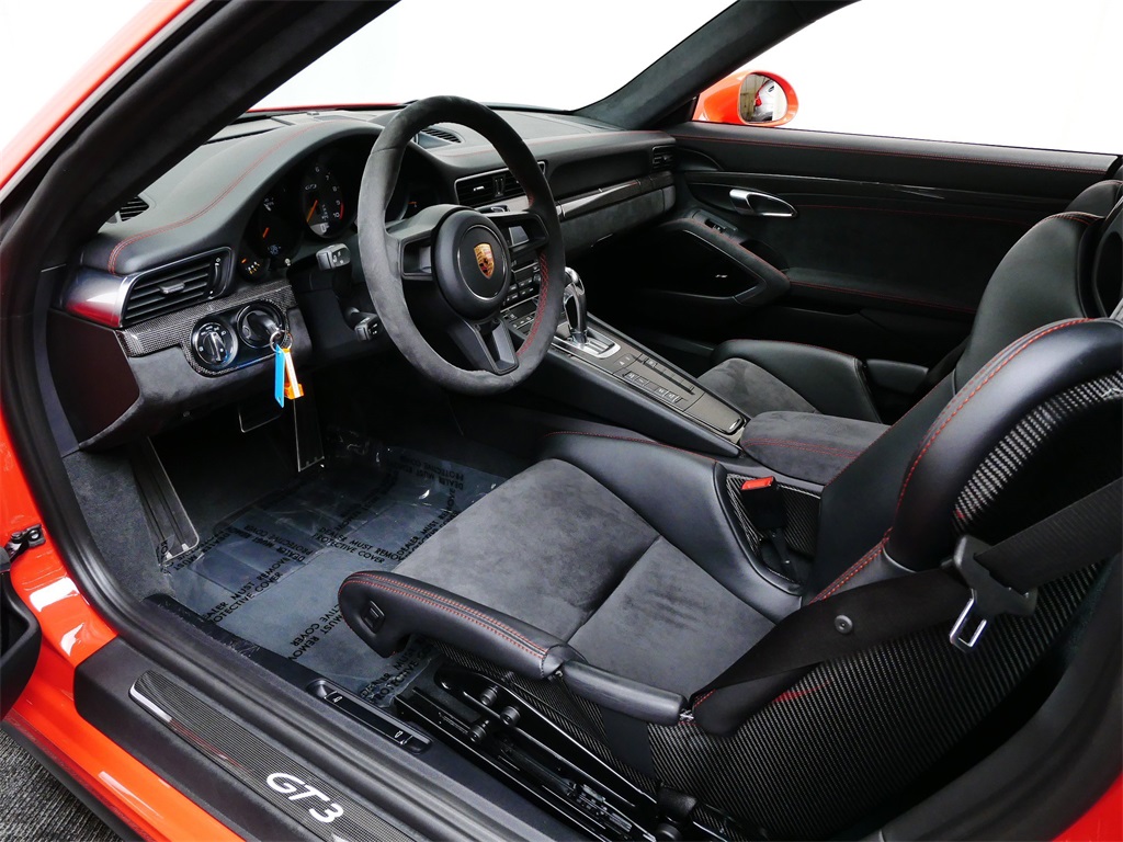 2018 Porsche 911 GT3 photo 4