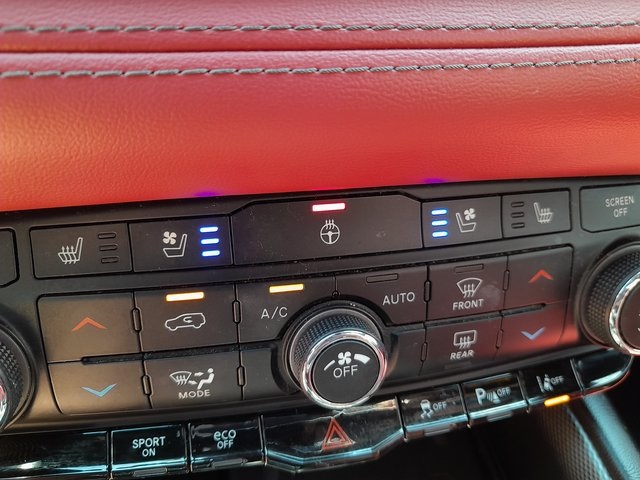2021 Dodge Durango R/T photo 23