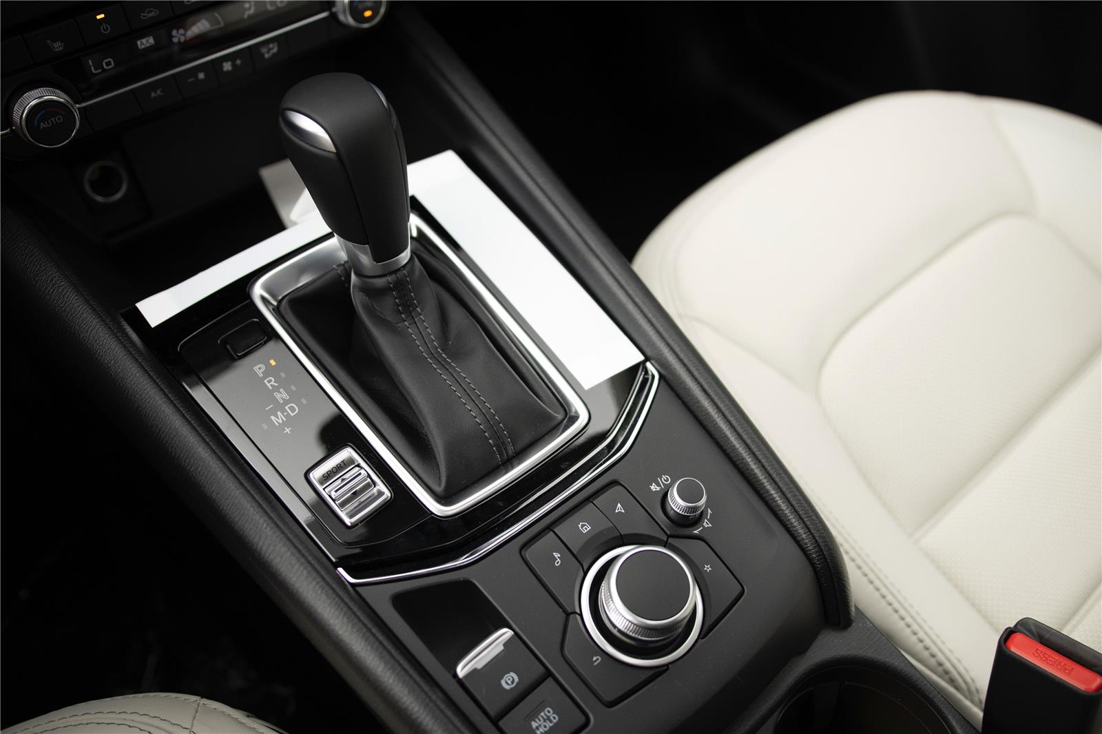 2025 Mazda CX-5 2.5 S Preferred photo 19