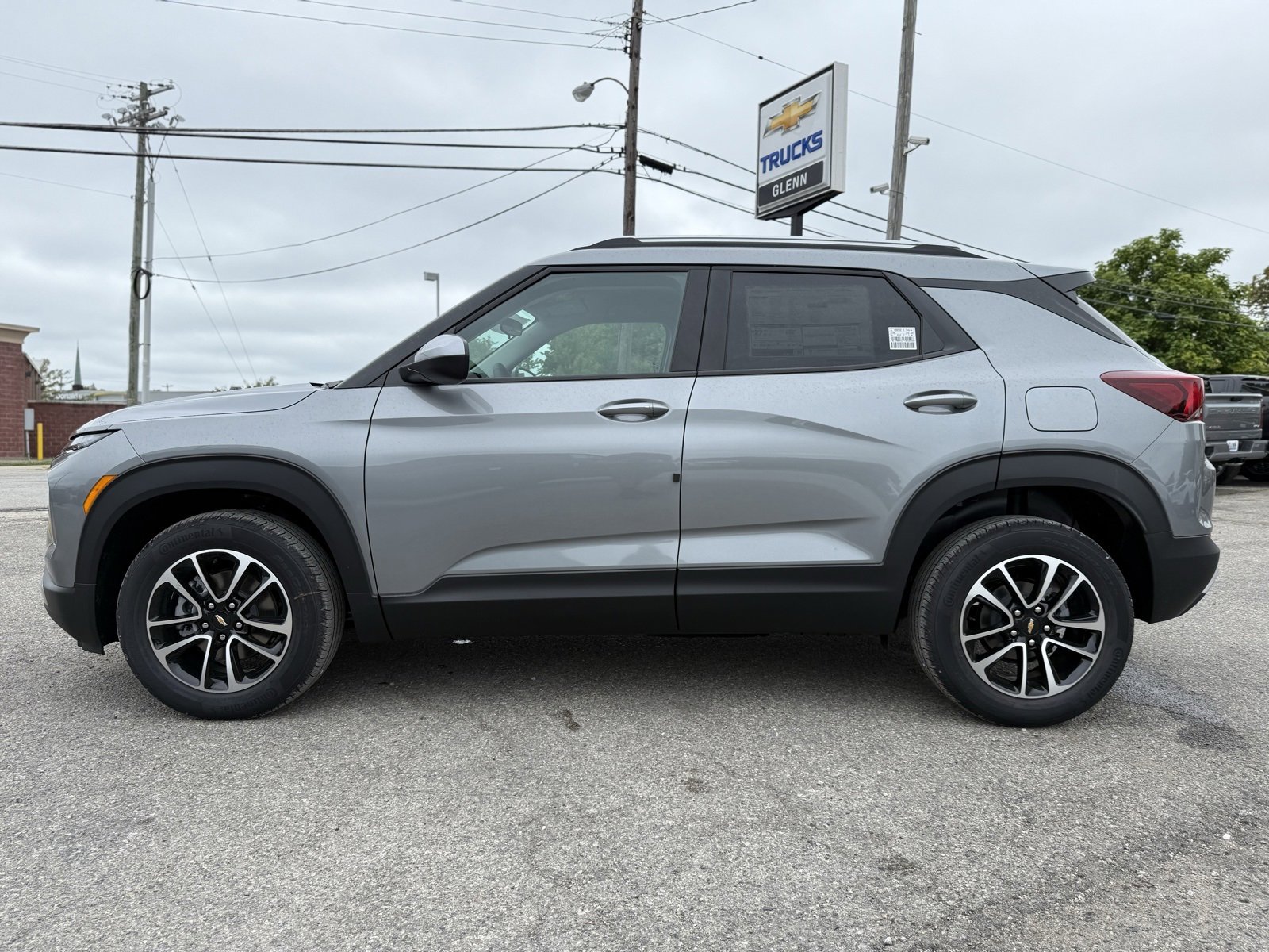 2026 Chevrolet Trailblazer LT photo 3