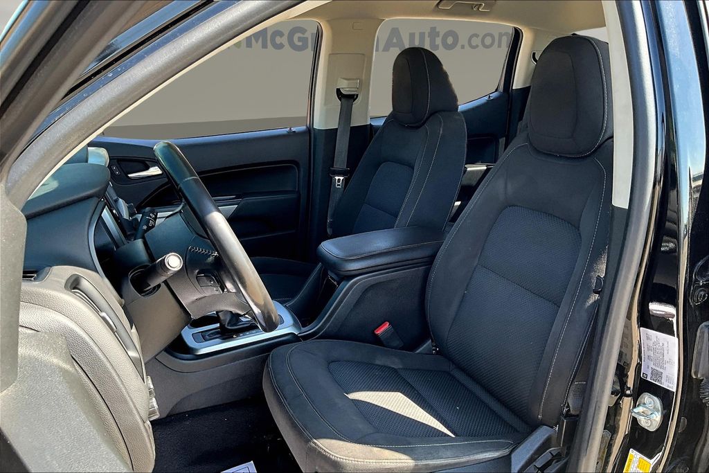 2021 Chevrolet Colorado LT photo 18