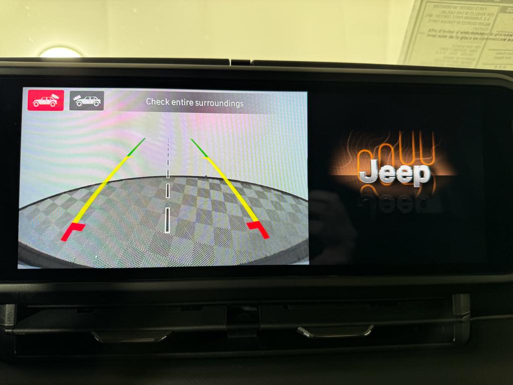 2025 Jeep Wrangler Sahara photo 12