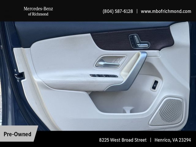 2020 Mercedes Benz A 220 photo 4