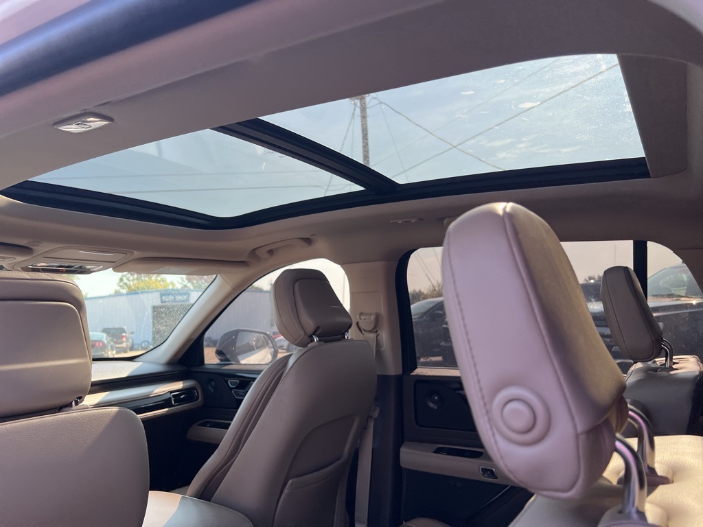 2020 Lincoln Aviator Reserve photo 6