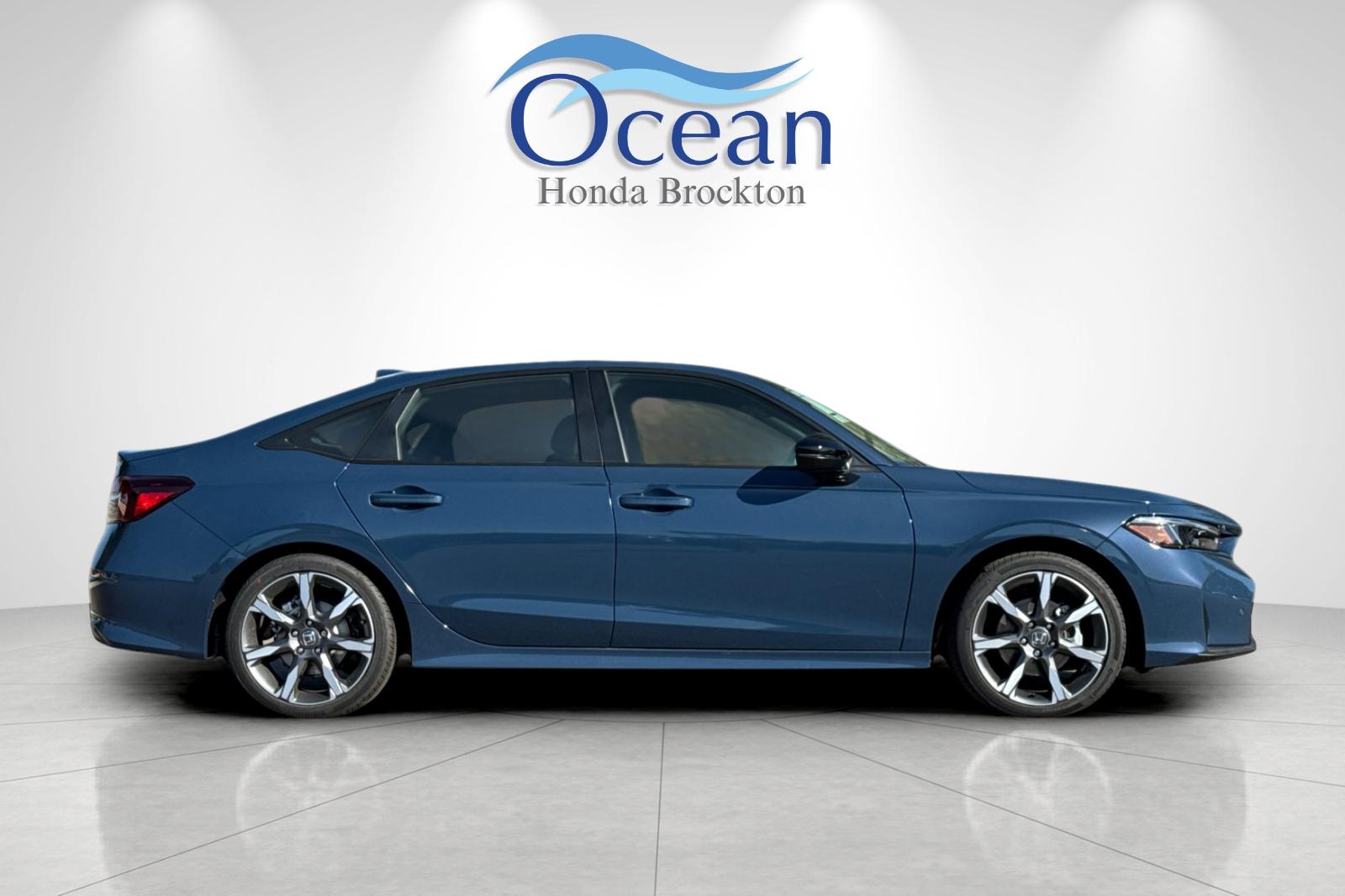 2026 Honda Civic Hybrid Sport Touring photo 6