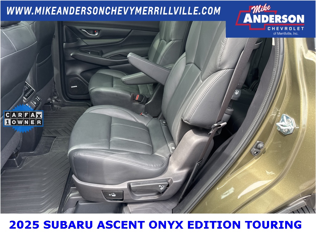2025 Subaru Ascent Onyx Edition Touring photo 16