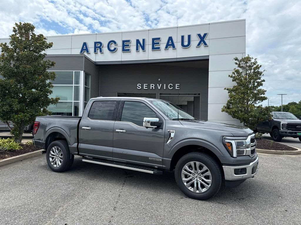 2025 Ford F-150 Lariat's photo