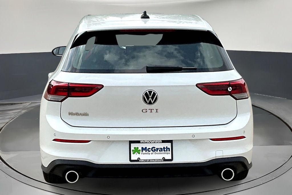2025 Volkswagen Golf GTI S photo 3