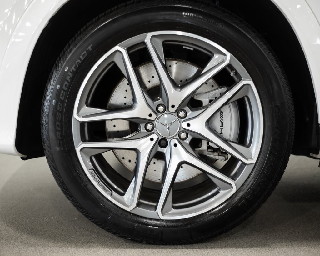 2024 Mercedes Benz GLE AMG 53 photo 3