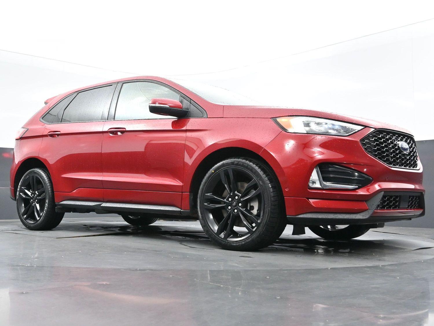 2022 Ford Edge ST photo 46