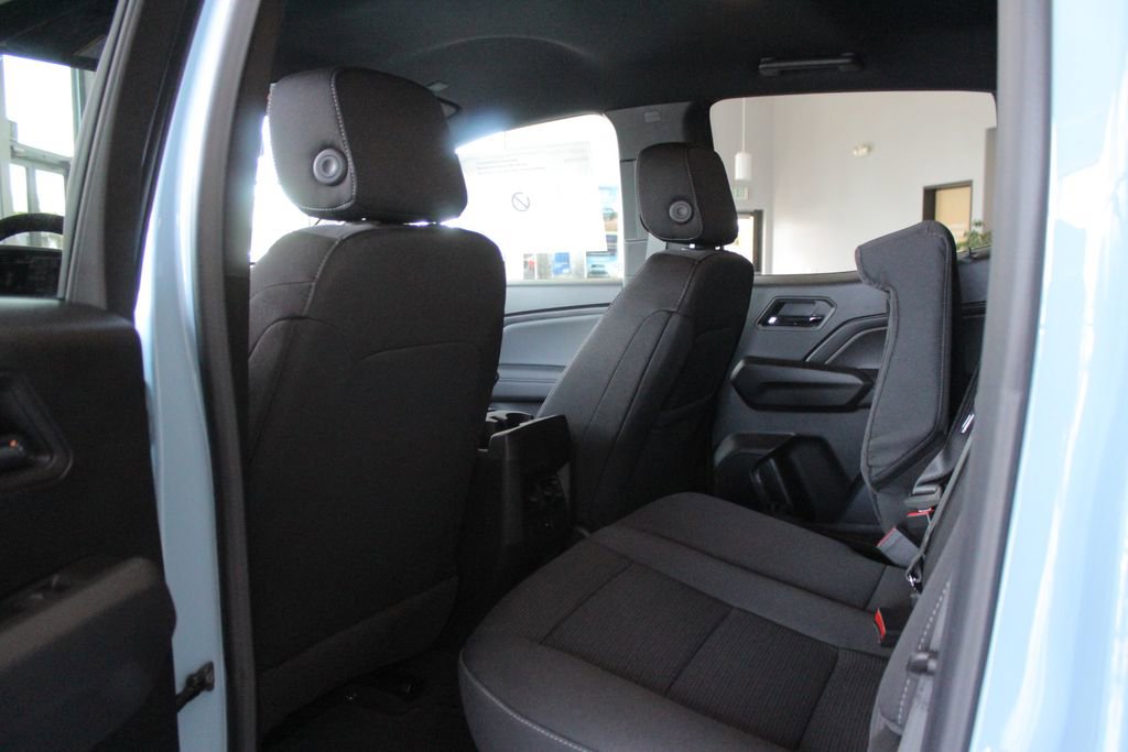 2025 Chevrolet Colorado Work Truck LT photo 12