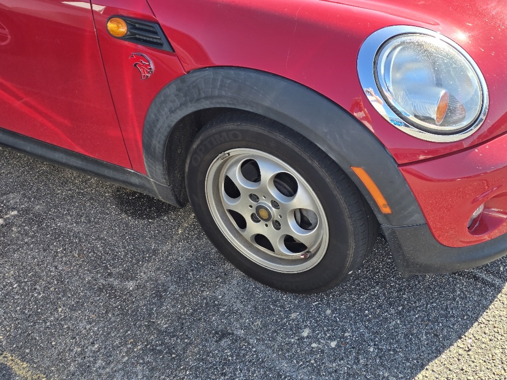 2013 Mini Cooper Hardtop Base photo 7