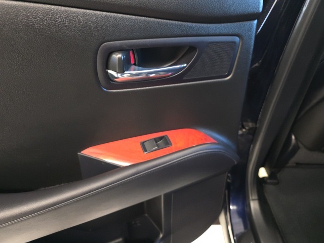 2010 Lexus RX 350 photo 2