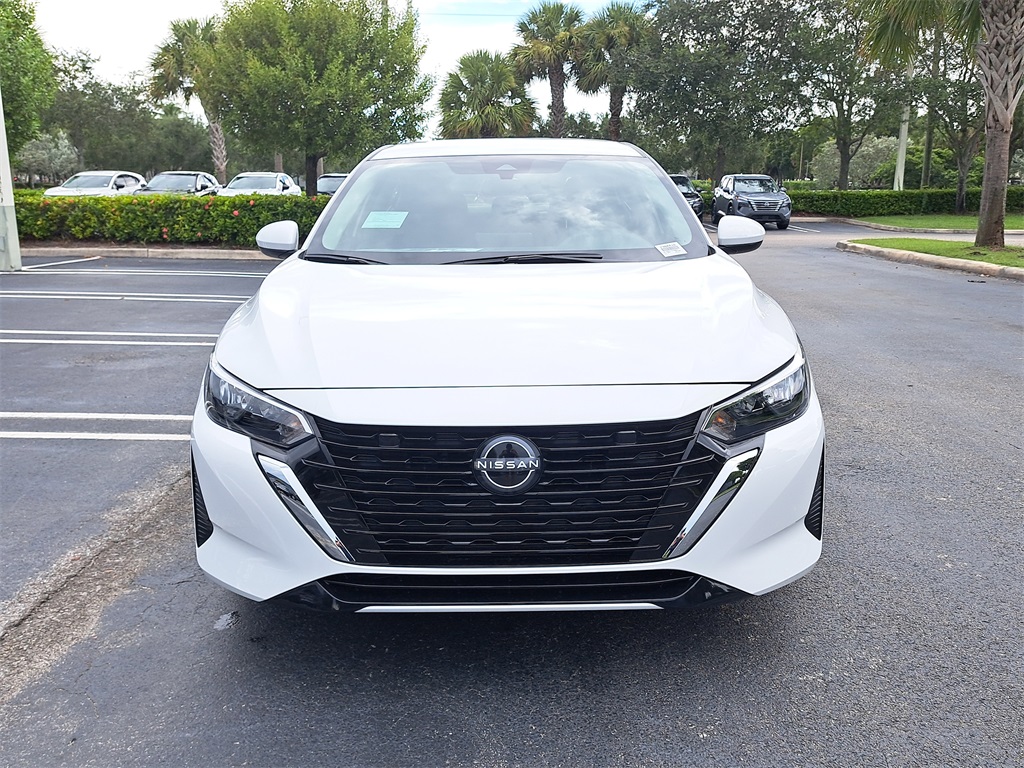 2025 Nissan Sentra SV photo 3