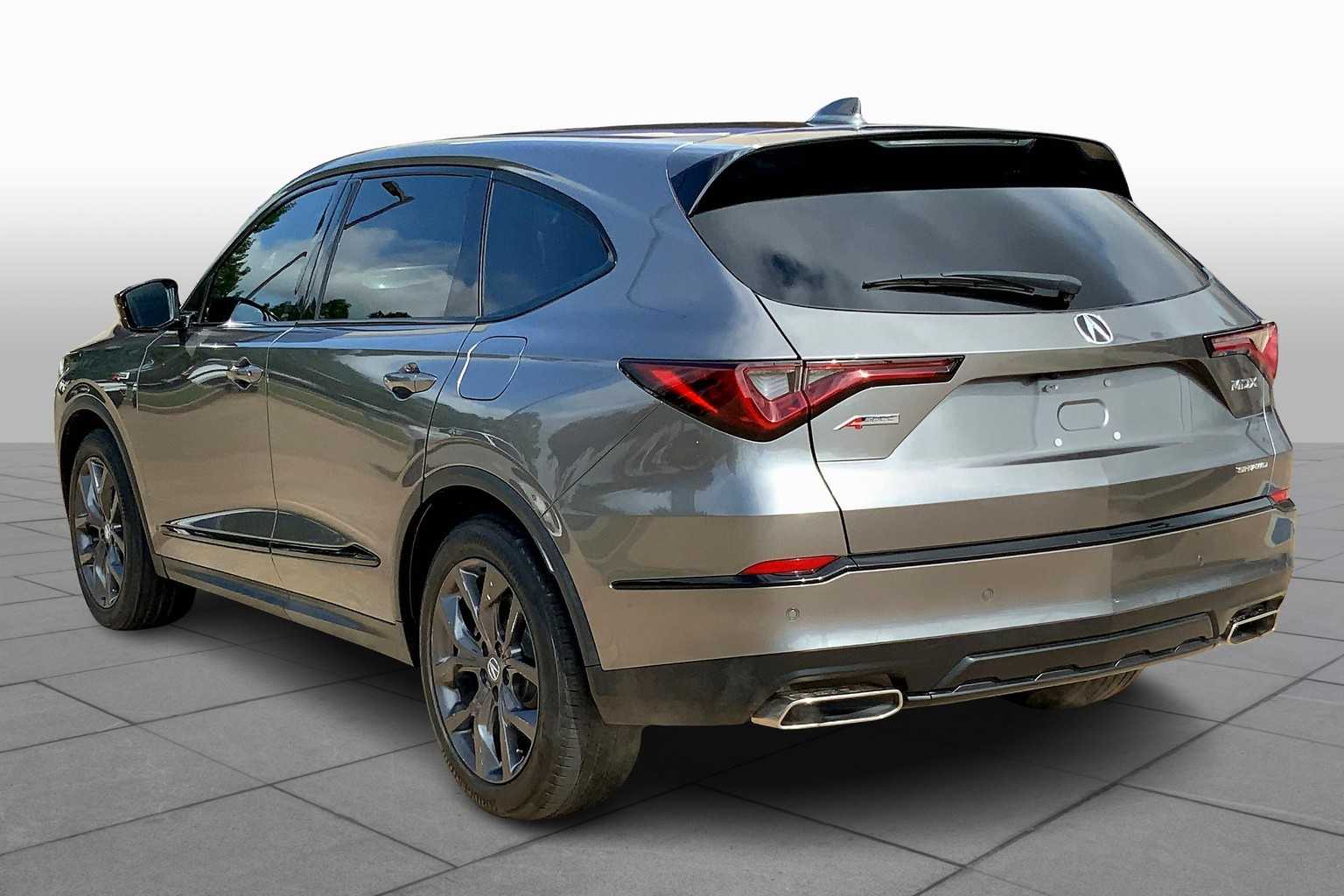 2022 Acura MDX SH-AWD A-Spec photo 10