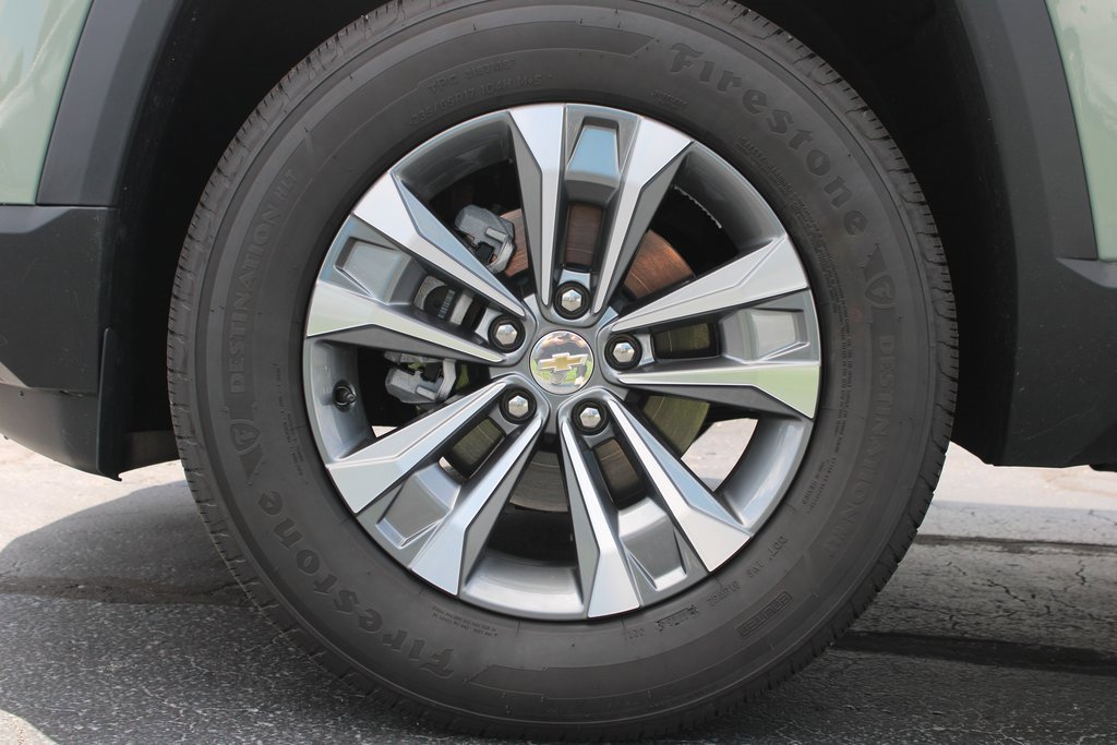 2026 Chevrolet Equinox LT photo 11