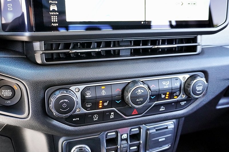 New 2025 Anvil Clear-Coat Exterior Paint Jeep Willys image 37