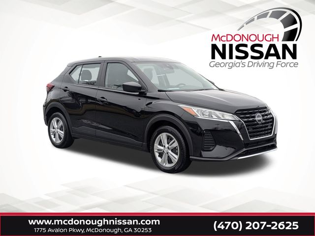2024 Nissan Kicks S's photo